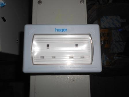 o-cam-hager-chong-nuoc-3